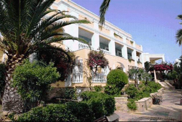 Crithoni'S Paradise Hotel Alinda  Eksteriør bilde
